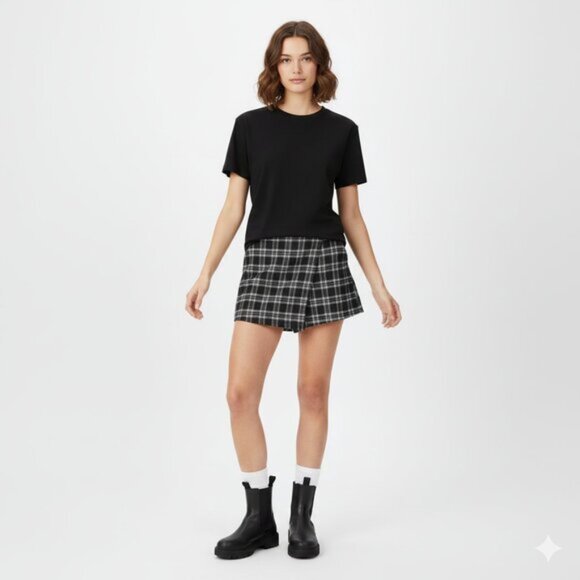 Women's Skort Plaid Tartan Checkered Flannel Shorts Low rise Y2k 2000s Black - Picture 3 of 7